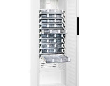 Armoire positive 5°C ± 3°C, 377 litres, porte pleine